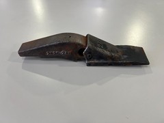 2A Standard Dirt Bucket Tooth Shank Assembly Weld On Replacement H&L Style