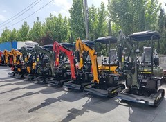 TYPHON TERROR XX 4000lbs Kubota D902 Mini Excavator Hydraulic Thumb Boom Swing