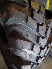 14×17.5 R14T TIRE NEW COSMETIC BLEM 6PLY 14175 14 17.5