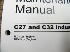 CAT Caterpillar C27 C32 INDUSTRIAL ENGINE PARTS OPERATION AND MAINTENANCE MANUAL
