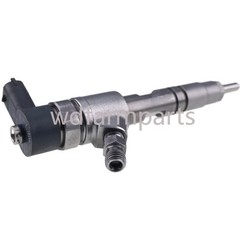 1J80153051 Fuel Injector For Kubota L3302H L3560DT L3560GST L3560HST M62 MX4800F
