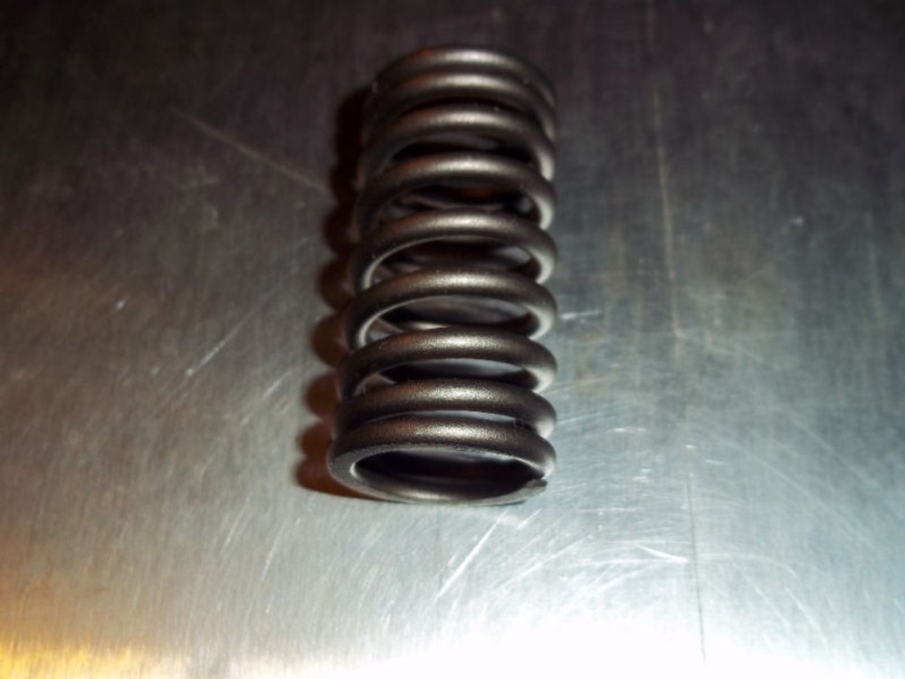 New valve spring , Case S SC Case tractor ,,