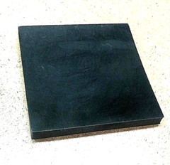 Neoprene Rubber Sheet Solid 3/8″Thick x 4″ x 4″ Square – Mounting Pad 60 Duro
