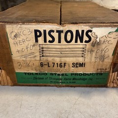 Hercules QXC3 Pistons- NOS