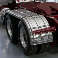 MINIMIZER “THE BRUTE” 900 SERIES TANDEM AXLE POLY FENDER