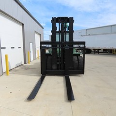 Clark C500 Y300D 30,000 LB Diesel Forklift 204″ H 2-Stage 96″ Forks Solid Tires