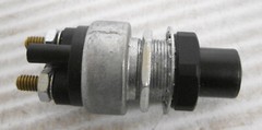 Pollak POL24 405 Plunger Switch