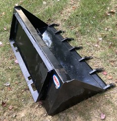 New 60″ Skid Steer/Tractor Tooth Bucket -5′ Skid Steer Dirt Bucket with Teeth