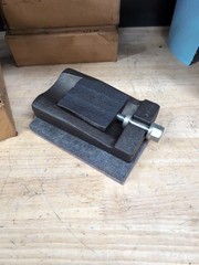 Mason Industries WJ2AP Machine Leveling Jack 3000lb 3.5x6in 1/2in Pad 1/4in Rise