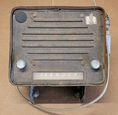 Vintage International Harvester Fender Mount AM Radio