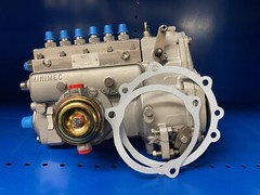 Ford 9000 9600 Fuel Injection Pump Simms P4784 D5NN9A543D NO CORE CHARGE