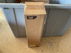 NOS Caterpillar Genuine Parts 206-5235 Air Filter