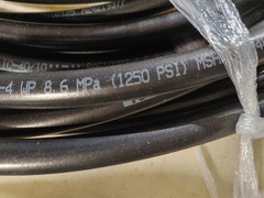Parker 601-4 1/4″ ID Hydraulic Hose -82 feet -(Y1AW)