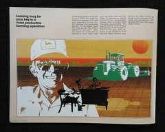 1982 1983 JOHN DEERE 4420 6620 7720 8820 TITAN CORN BEAN COMBINE BROCHURE MINTY