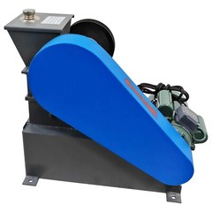 220V Jaw Crusher Rock Crush Machine 6-30mm Outlet Adjustable Stones Crusher
