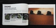 1982 1983 JOHN DEERE 4420 6620 7720 8820 TITAN CORN BEAN COMBINE BROCHURE MINTY