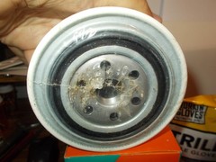 5 KUBOTA PART LOT: 3-OIL FILTERS,FUEL FILTER & AIR FILTER + BONUS NITRILE GLOVES