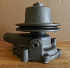 1950’s Hercules JX4, QXD-3 Hough 4-Cyl rebuilt water pump 127051 with pulley