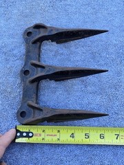 Sickle Mower 3 Prong Cutting Platform Bar Knife Rock Guard 1457KB Germany Part