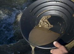 Gold Pan 34 cm 14 inch Black Plastic Gem Fossicking Panning Prospecting Detector