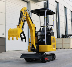 1.8 Ton Mini Excavator Kubota Diesel Side Swing Extendable Tracks Pilot Controls