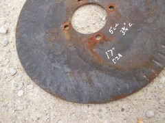 Universal disk blade 17″ for implement to pull behind a tractor