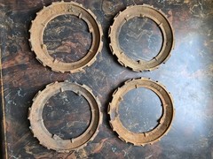 Vintage Lot Of 4 John Deere 5948B Cast Iron Planter Seed Plates