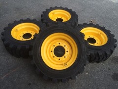 HD 10-16.5 Camso SKS532 Skid Steer Tires/Rims for New Holland & more
