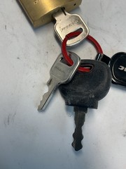 Dynapac equipment parts key chain with key,pad lock with 2 keys
