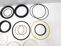 SEAL KIT FOR CYLINDER 21-03094 MACGREGOR ( ITEMS AS PER PHOTO )