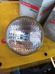 4411 NAPA sealed beam tractor headlight 12 volt