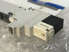 SMC 80-VQ1101-5 Solenoid 24VDC Valve 2-Position 5-Port