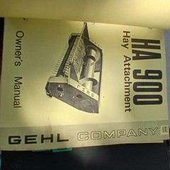 GEHL AGRICULTURE SERVICE OWNERS MANUAL BINDER OF Over 30 MIXED MANUALS