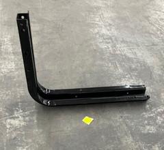 NAVISTAR 3609978C1 AIR BRAKE CHAMBER BRACKET LENGTH 26-1/2″ WIDTH 6″