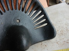 Vintage Cast Iron Tractor Seat Unbranded Painted Lot 26-16-20-M