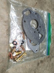 Original Marvel Schebler TSX810 Carburetor for John Deere 2010 – Needs Rebuild