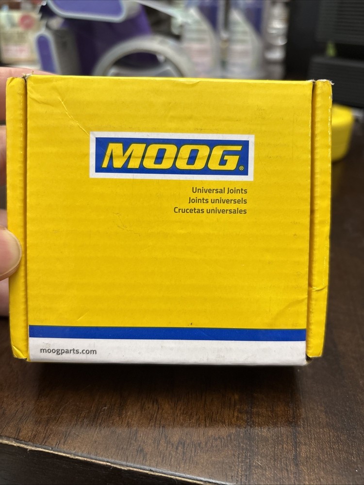 MOOG 354 Greaseable Premium Universal Joint for Ford F-150