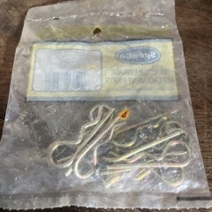 12 Pack SpeeCo S070923ZLU Yellow Zinc Clip Pin 3/32”