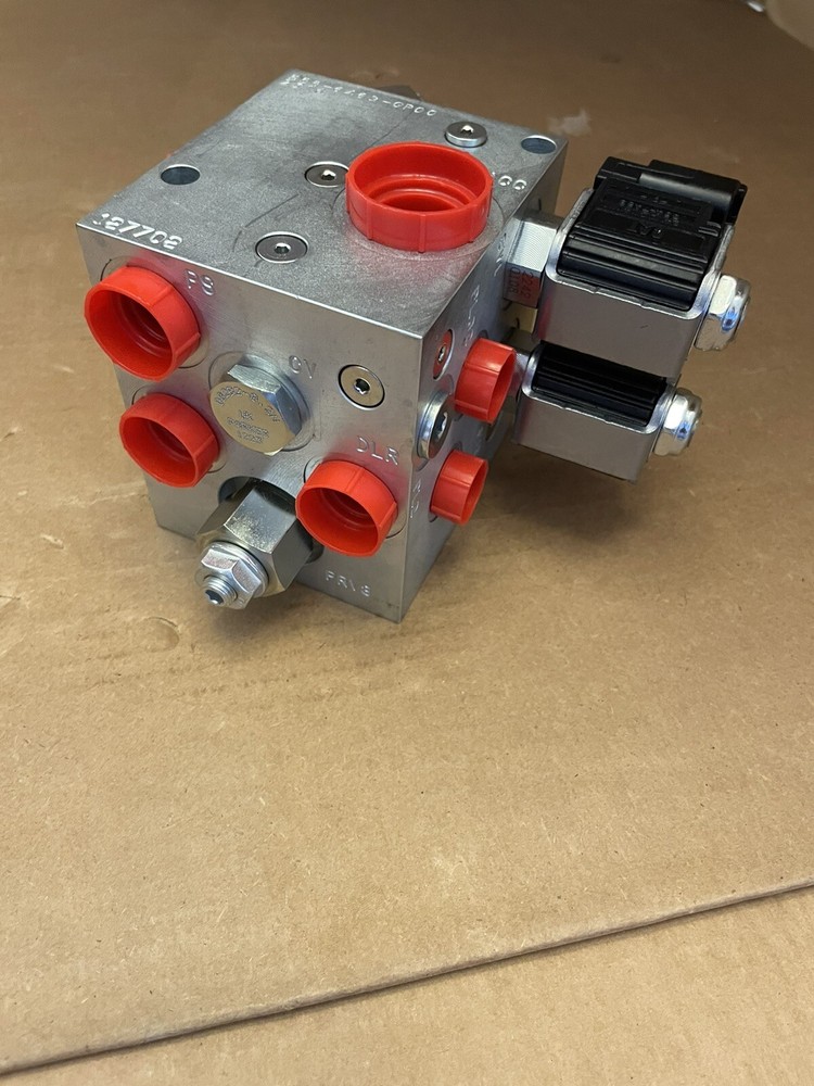 Caterpillar 558-6469 Pilot Supply Control Manifold for 525D 535D Wheel Skidder