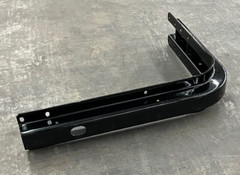 NAVISTAR 3609978C1 AIR BRAKE CHAMBER BRACKET LENGTH 26-1/2″ WIDTH 6″