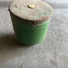 John Deere Planter ORIGINAL JD Patena 2 Leg Deer Logo Seed Box w/ lid & inner