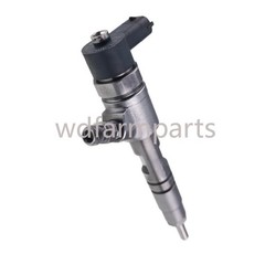 1J80153051 Fuel Injector For Kubota L3302H L3560DT L3560GST L3560HST M62 MX4800F