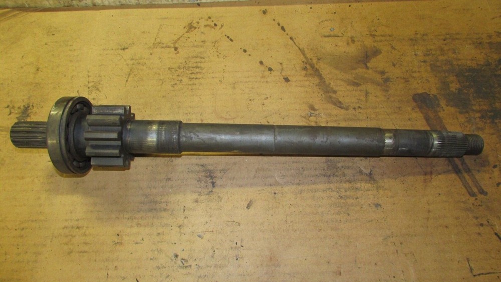 John Deere 1010 RU Tractor Transmission Counter Shaft