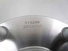 MOOG NEW Front Wheel Bearing Hub Assy 513296 NOS Part (LOT OF 2) 0810