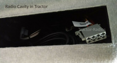 Direct Plug & Play Bluetooth Tractor Radio Mahindra John Deere JCB McCormick Cat