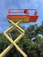 JLG 1932RS ELECTRIC SCISSOR LIFT PLATFORM MANLIFT VERTICAL JLG AERIAL LIFT