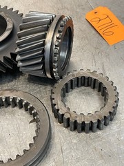 White 2-135 Tractor Transmission Gears 303220524 303209121