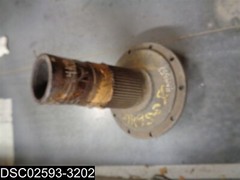 4K9554 Caterpillar Hub 16″ Long 13″ Diameter 4-1/4″ X 5-1/4″ End Diamaters