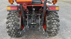 2023 KUBOTA L3302 TRACTOR WITH LA526 LOADER – 4X4 – HYDROSTATIC – LOW HR MACHINE