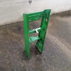 Used Upper Row Unit Frame fits John Deere 1700 1760 1770 1780 7200 7300 AA38362